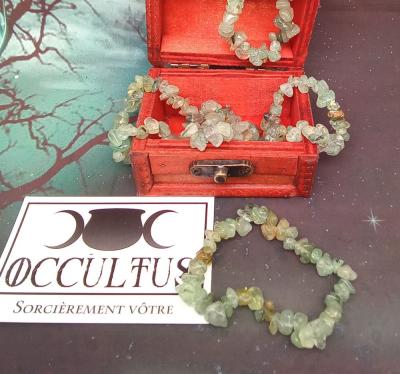 Prehnite calms the mind and helps to express feelings
