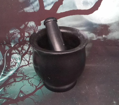 Mortar in marble. Practical and ideal to grind plants or incense
